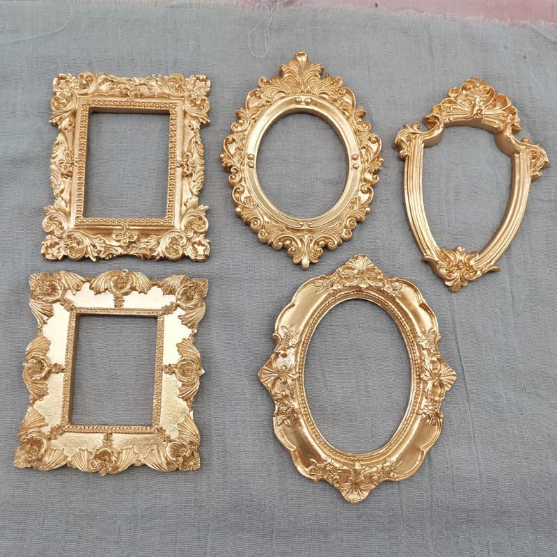 Mini Golden Picture Frame Vintage European Relief Nail Art Earring Photography Props Resin Craft Small Sculpture Ornament