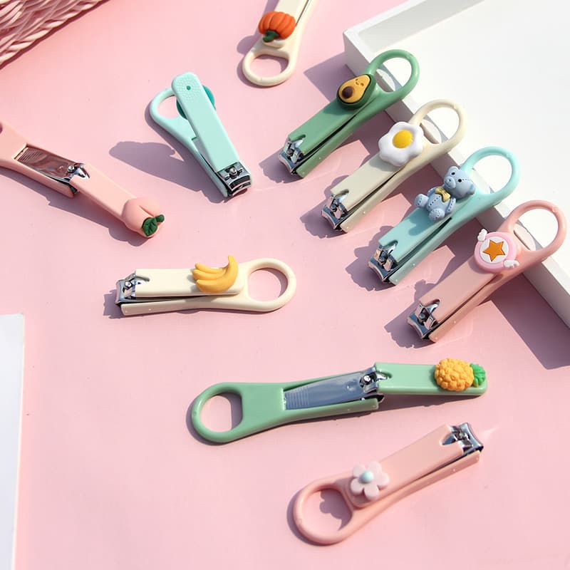 Creative Cartoon Nail Clippers for Adults, Anti-Splash Nail Scissors Set, Portable Nail Clippers for Students and Nail Art