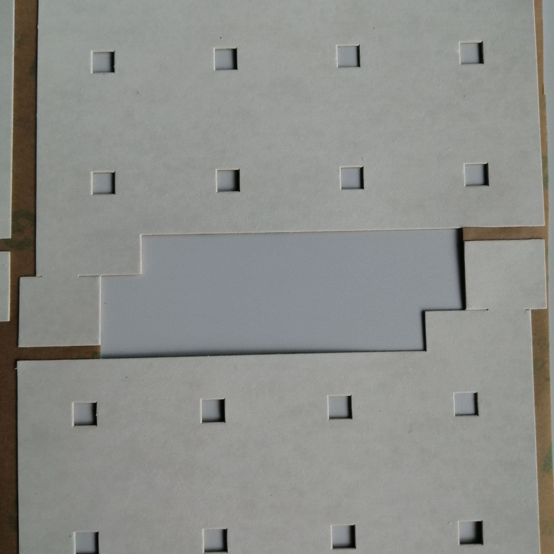 Flame retardant 5V AV0 fireproof UL94 LED reflective film composite insulating paper FRB-WT145 precision processing molding