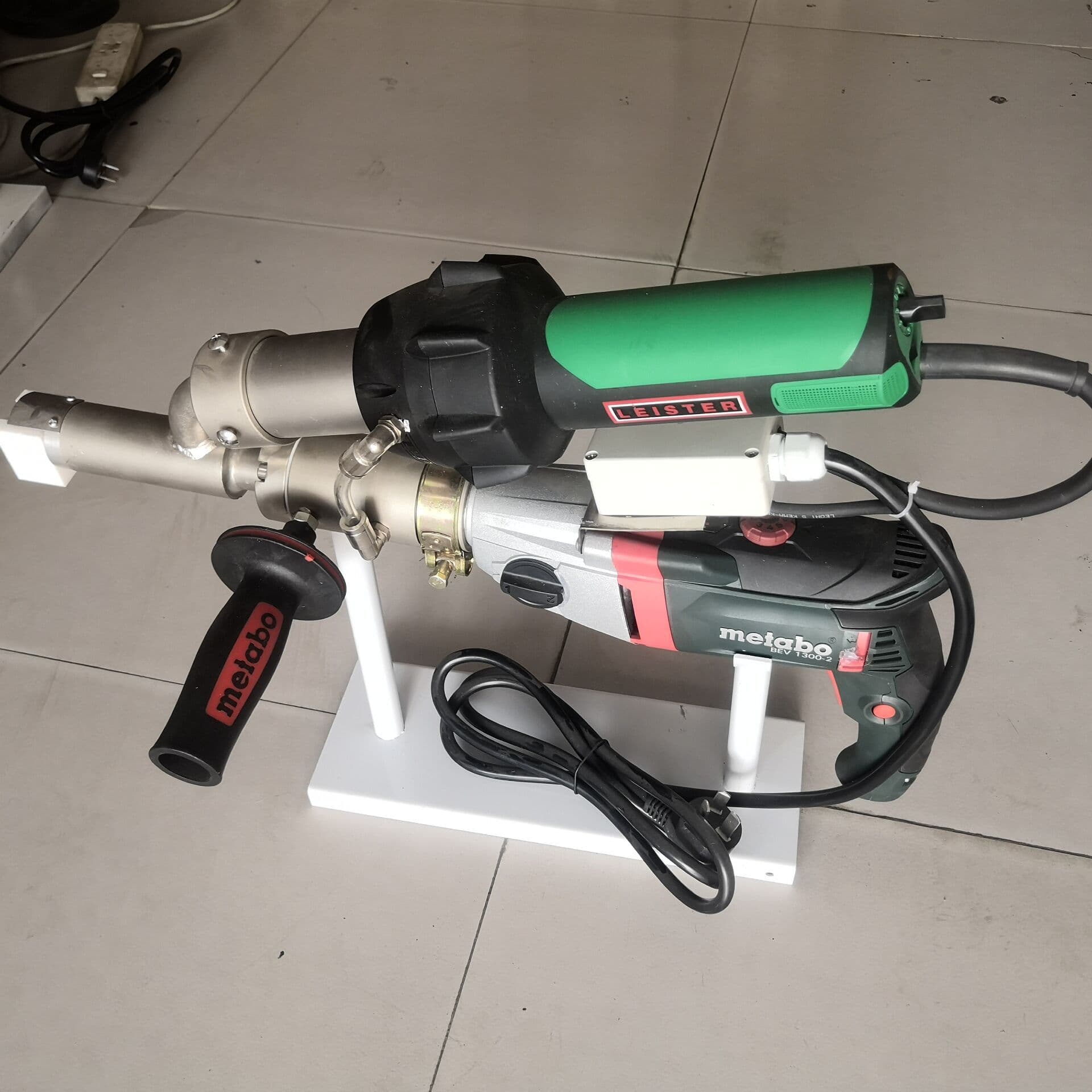 PP Portable Automatic Extrusion Welder Handheld Extrusion Plastic Welding Gun PE/PP Extrusion Welder Plastic Extrusion Welding Gun