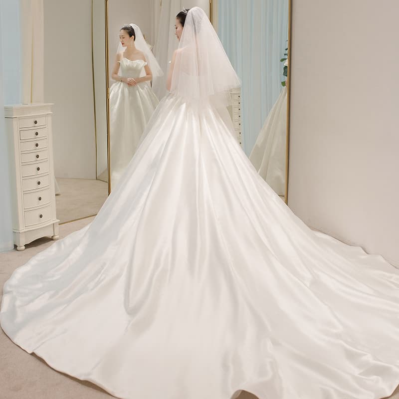 Satin Wedding Dress 2026 New Style Bride Strapless Train Slimming Princess Court Drop Shipping Ivory White Train