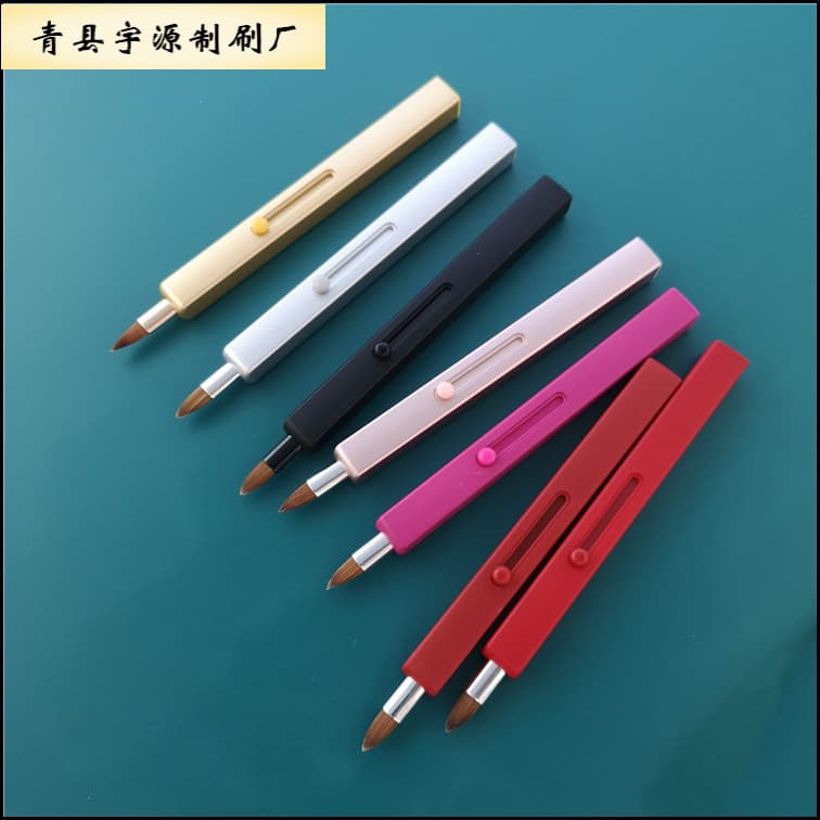 Portable Retractable Lip Brush Makeup Dual-Ended Lip Brush Lipstick Brush Fast and Even Application Factory Direct Supply