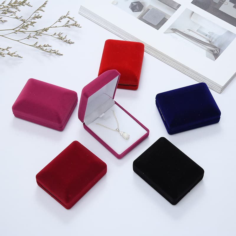 High-End Spray Flocking Jewelry Box Pendant Earring Brooch Velvet Fabric Packaging Box for Jewelry Accessories