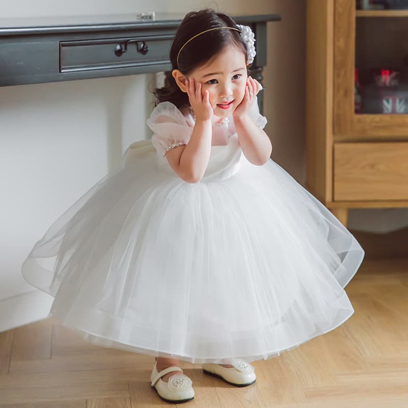 Children's graduation dress, tutu skirt, cute girl's white baby girl's first birthday princess dress performance costume