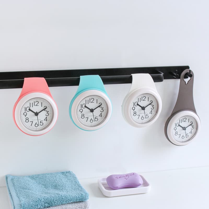 Nordic minimalist bathroom clock, kitchen waterproof and silent suction cup clock, creative and personalized mini wall clock.