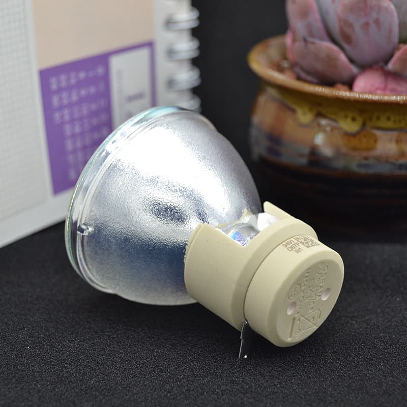 Suitable for OSRAM P-VIP 230/0.8 E20.8 190W 180W projector lamps