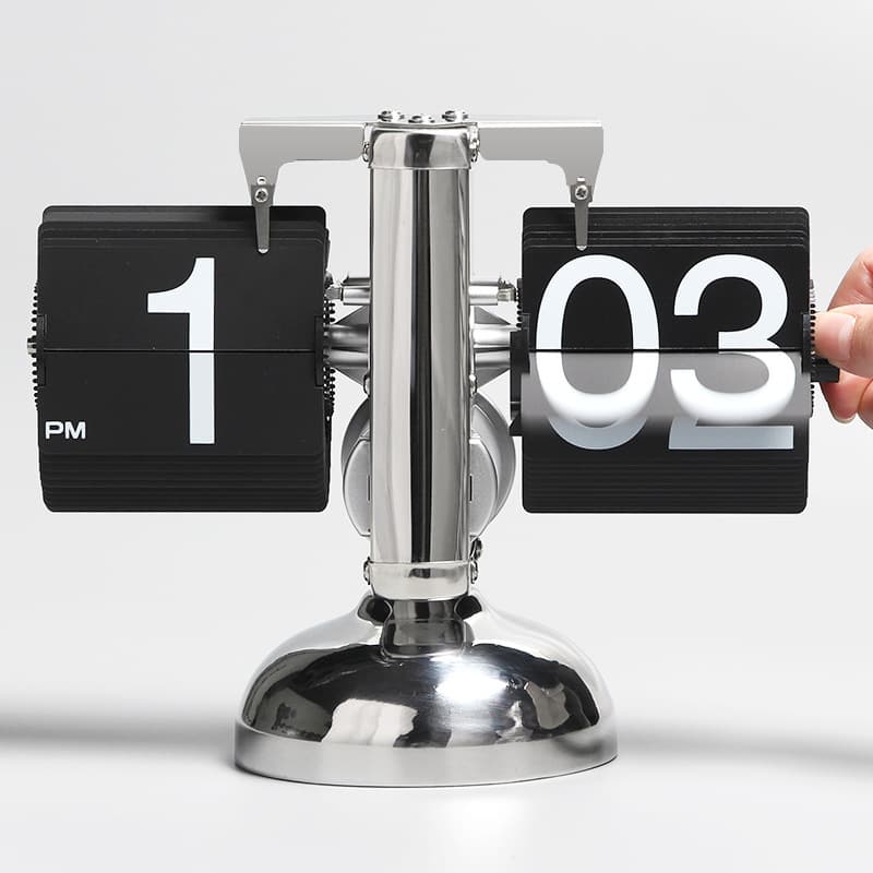 Miaoke Retro Small Balance Automatic Flip Clock European Style Living Room Desktop Clock Craft Single-Legged Clock
