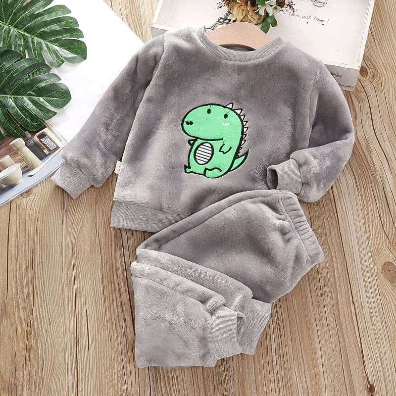 Baby winter pajamas set 2023 new baby children's clothing boys and girls autumn and winter flannel home clothes trendy
