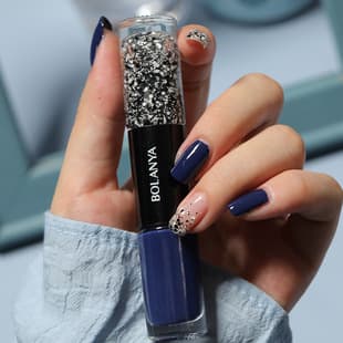 Cross-border supply oil-based two-color nail polish, no-bake quick-dry long-lasting non-peel whitening set nail care nail gel