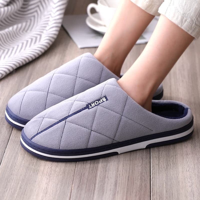 Men's extra-large cotton slippers for autumn and winter, plus size, warm and thick sole, size 46, 47, 48, 49 wholesale.