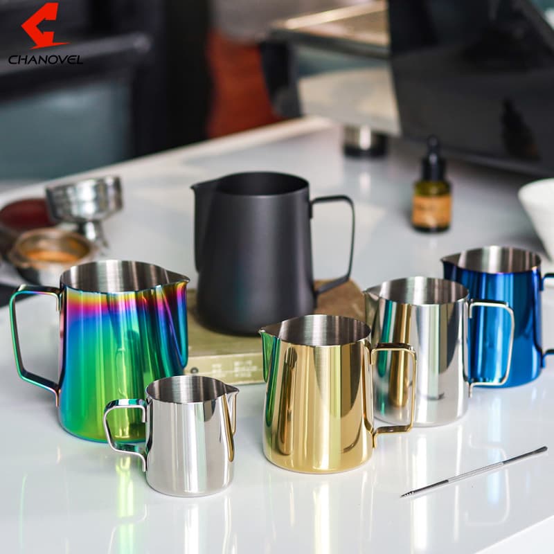 304 Stainless Steel Frothing Pitcher, Coffee Milk Frothing Cup with Spouted Patterned Jug and Graduated Cup
