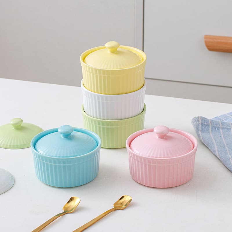 Cross-border E-commerce Drop Shipping Ceramic Souffle Baking Bowl with Lid, Household Caramel Pudding Bowl for Oven Use