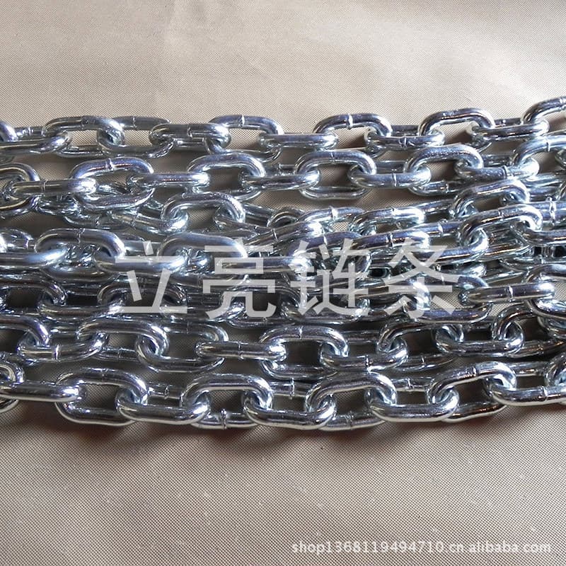 Stock galvanized chain, lifting chain, Linyi dog chain, chain wholesale, quality iron chain electroplated hot-dipped