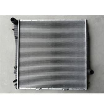 Brilliance car water tank 7544668 BWM X5 E53 with warm air outlet radiator 3.0L car radiator