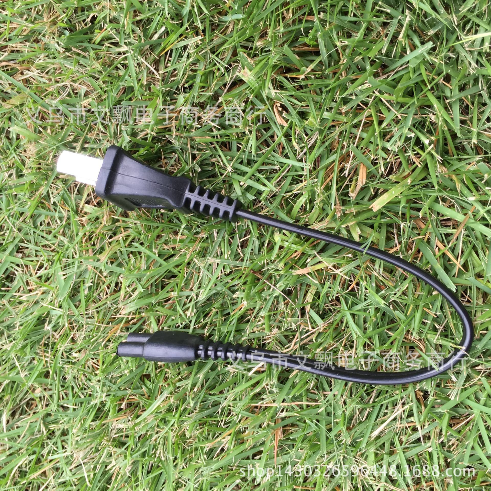 Factory direct dual-hole charging cable, power cord for bright flashlight chargers, direct charging cable.