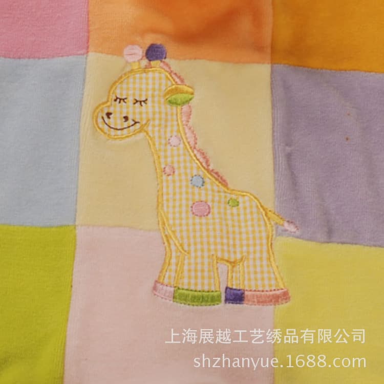 Supply DIY embroidery customization, embroidery processing, chest and arm badges, fabric patches, ready-to-wear garment pieces, letter embroidery, company logos