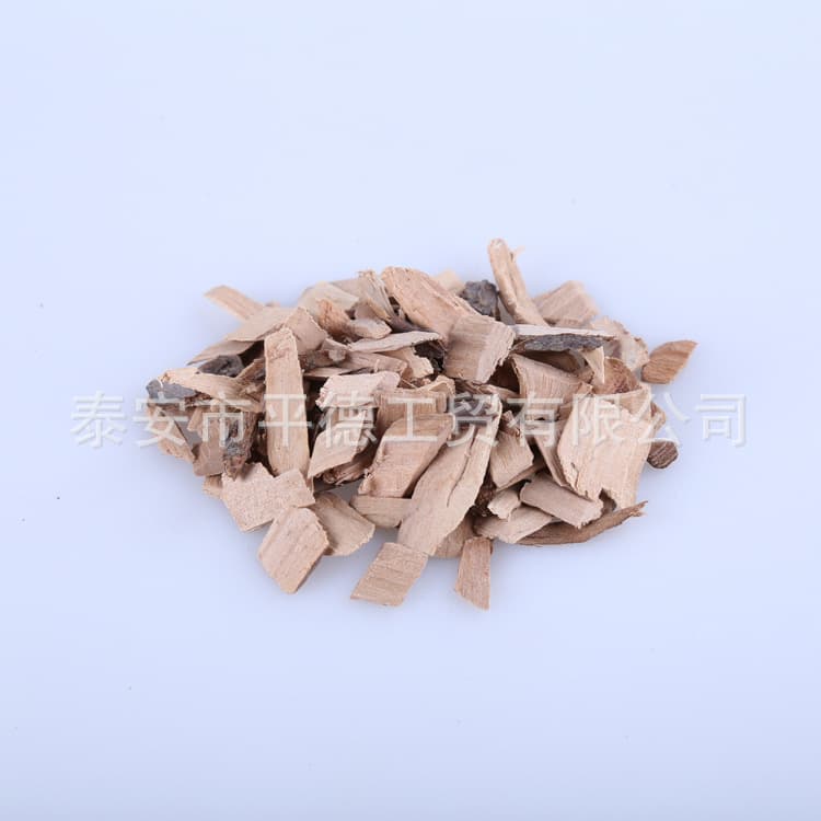 Shandong manufacturers supply large quantities of various smoked wood chips, professional barbecue bacon wood chips