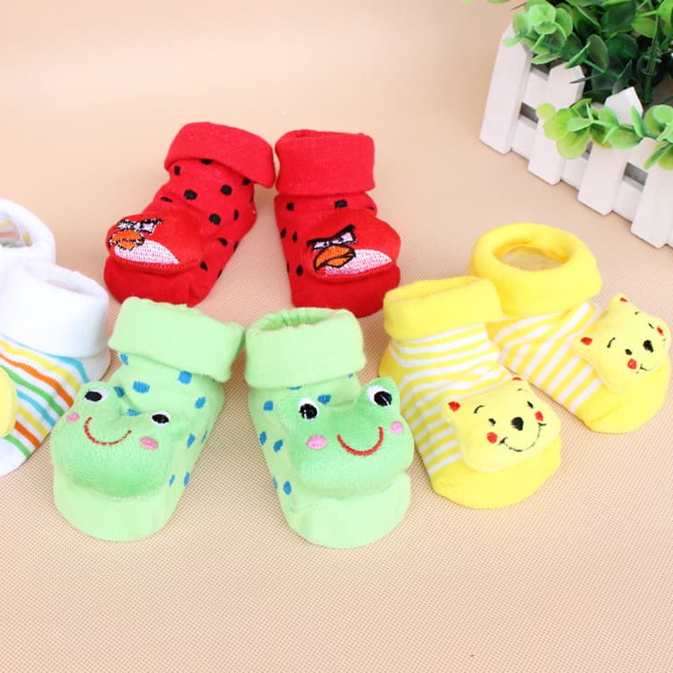 You can choose autumn and winter baby socks, children's men's and women's pure cotton socks, three-dimensional doll socks, children's socks