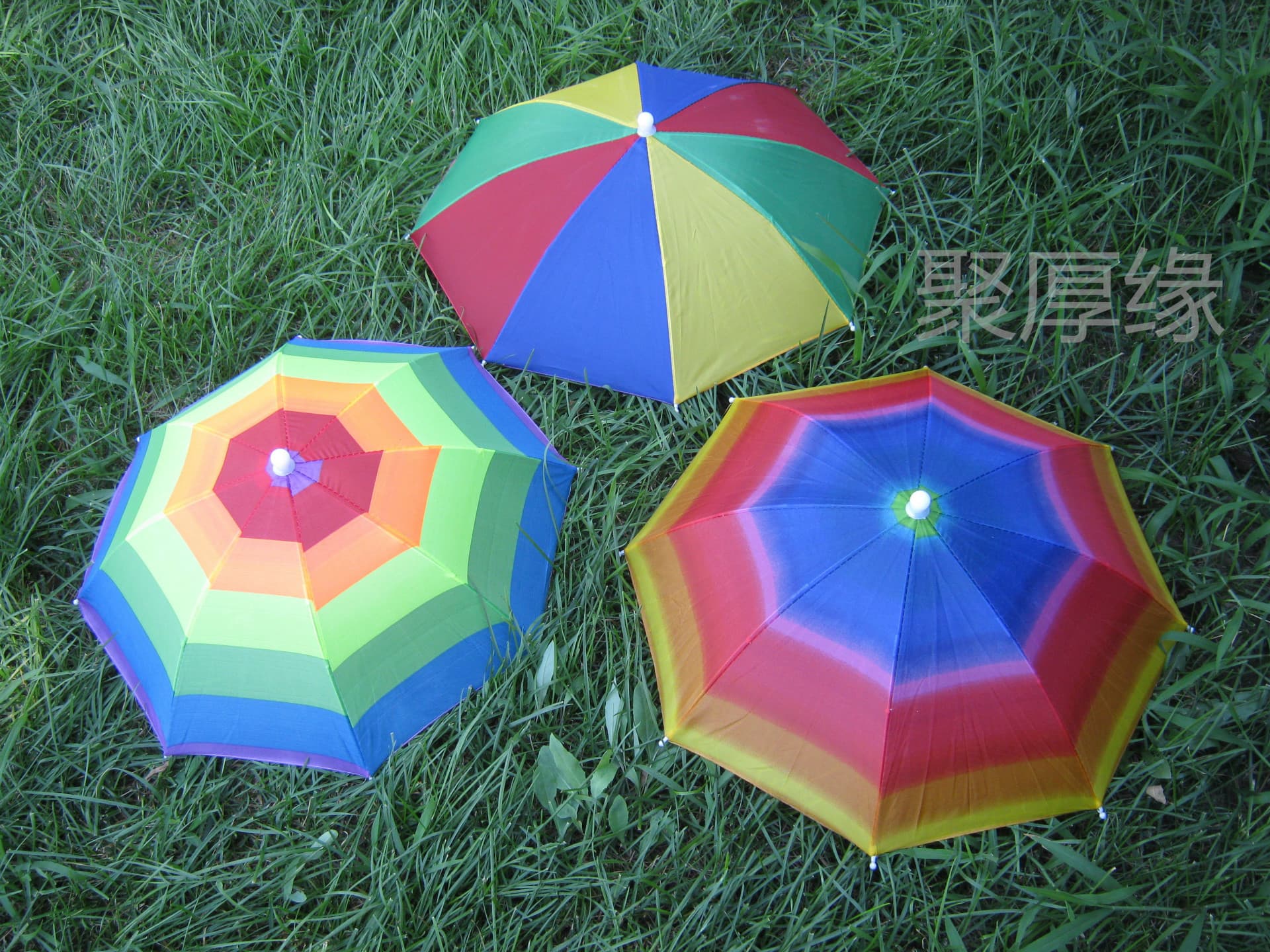Hat Umbrella Cap Umbrella Fishing Umbrella Hot Selling at Tourist Attractions Night Market Temple Fair Source Watermelon Umbrella Colorful Rainbow