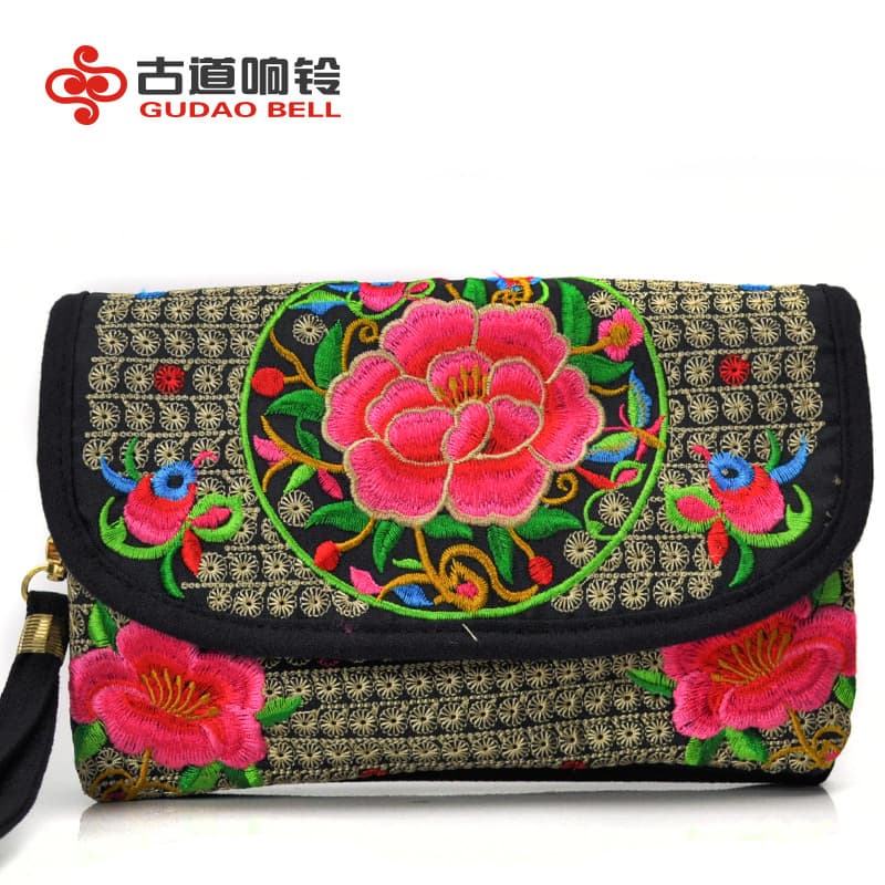 Ethnic Canvas Embroidered Bag Wholesale, Feature Handheld and Crossbody Two-in-one Bag, Double-layer Embroidered Phone Coin Purse