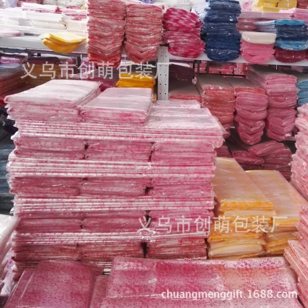 1*2 meter plush toy bag, transparent printed gift bag, dustproof packaging.