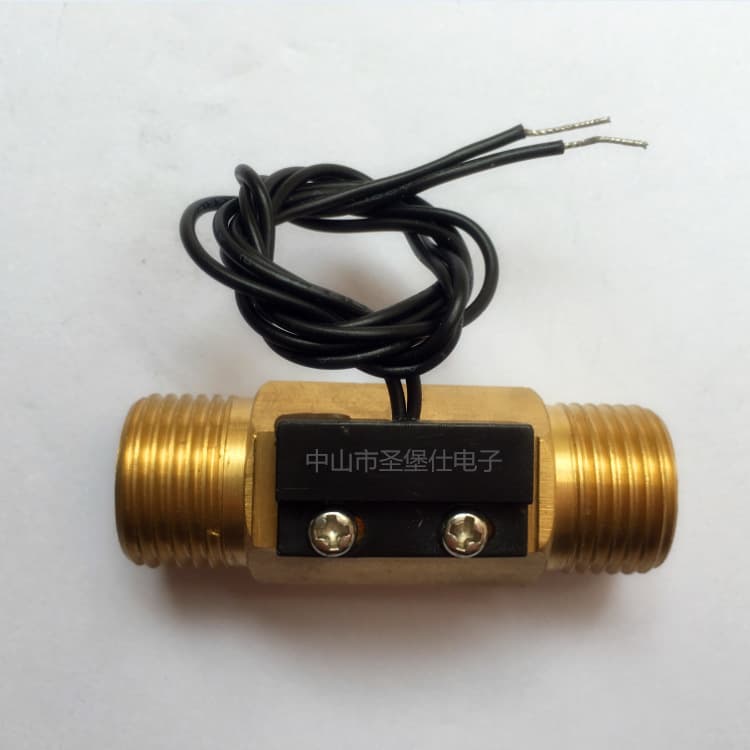 DN15 Water Flow Switch Water Flow Sensing Switch 4-Point Interface, Any Direction Installation Water Flow Switch