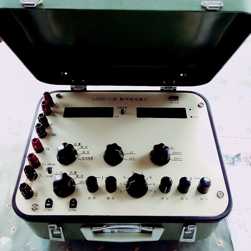 Digital Potentiometer