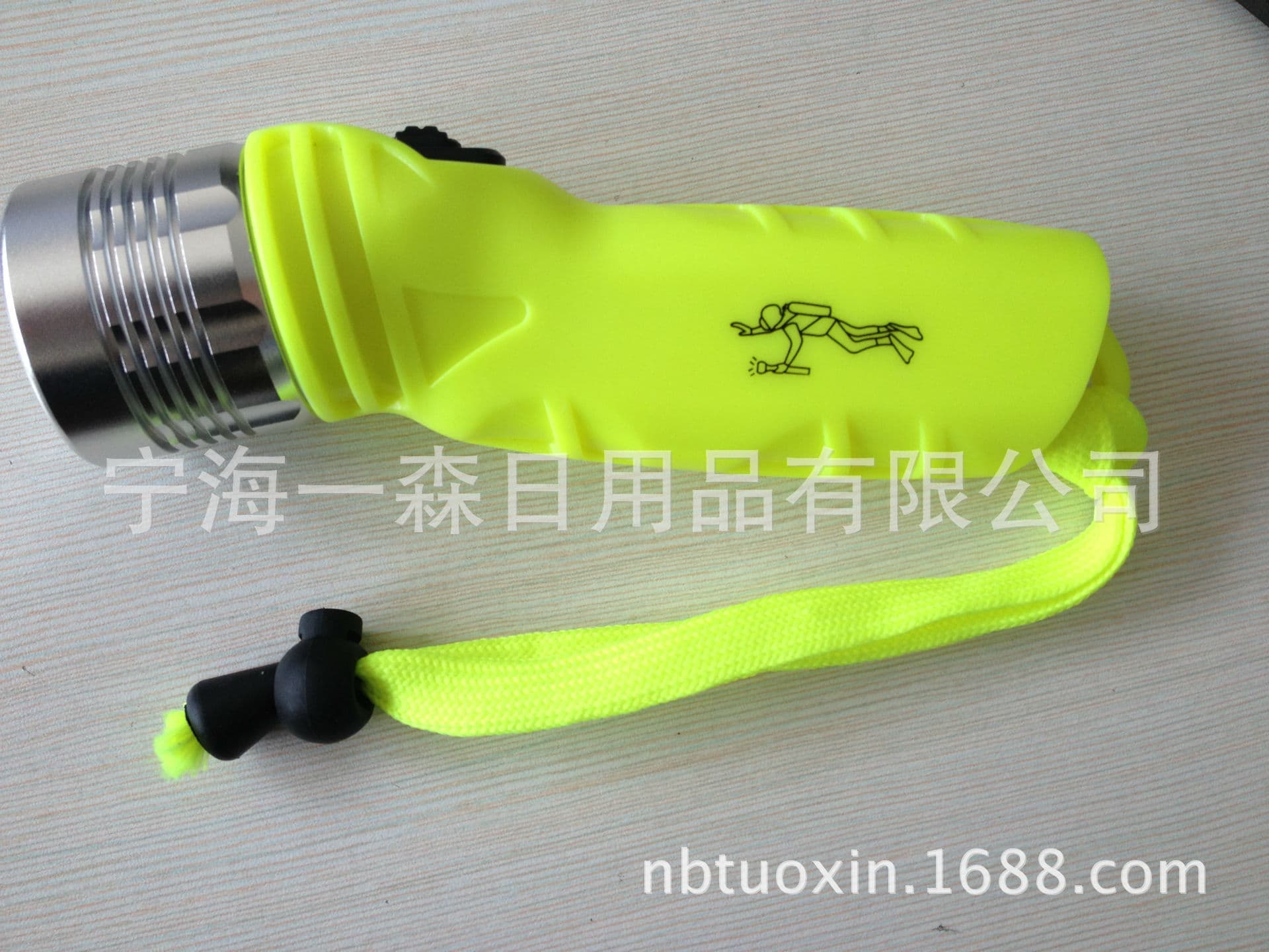 Factory Direct 3W LED Diving Flashlight, Aluminum Alloy Head, Waterproof to 50m