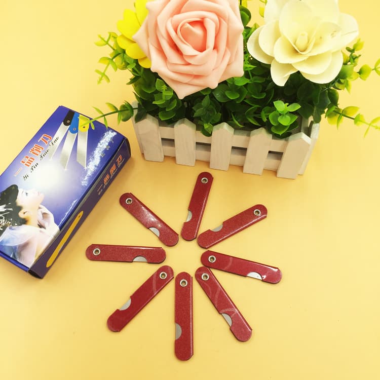 Wholesale Red Frosted Metal Multi-function Pocket Tool, Compact Folding Sharp Utility Knife for Paper Cutting