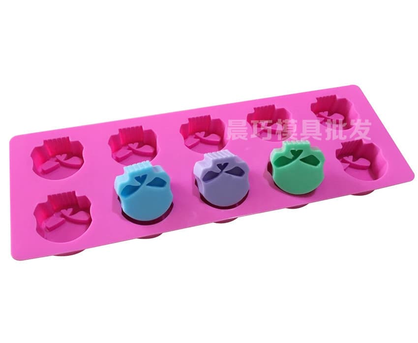 Silicone Cake Mold 10-Cavity Chocolate Mold Ice Cube Tray Bow Tie Mold