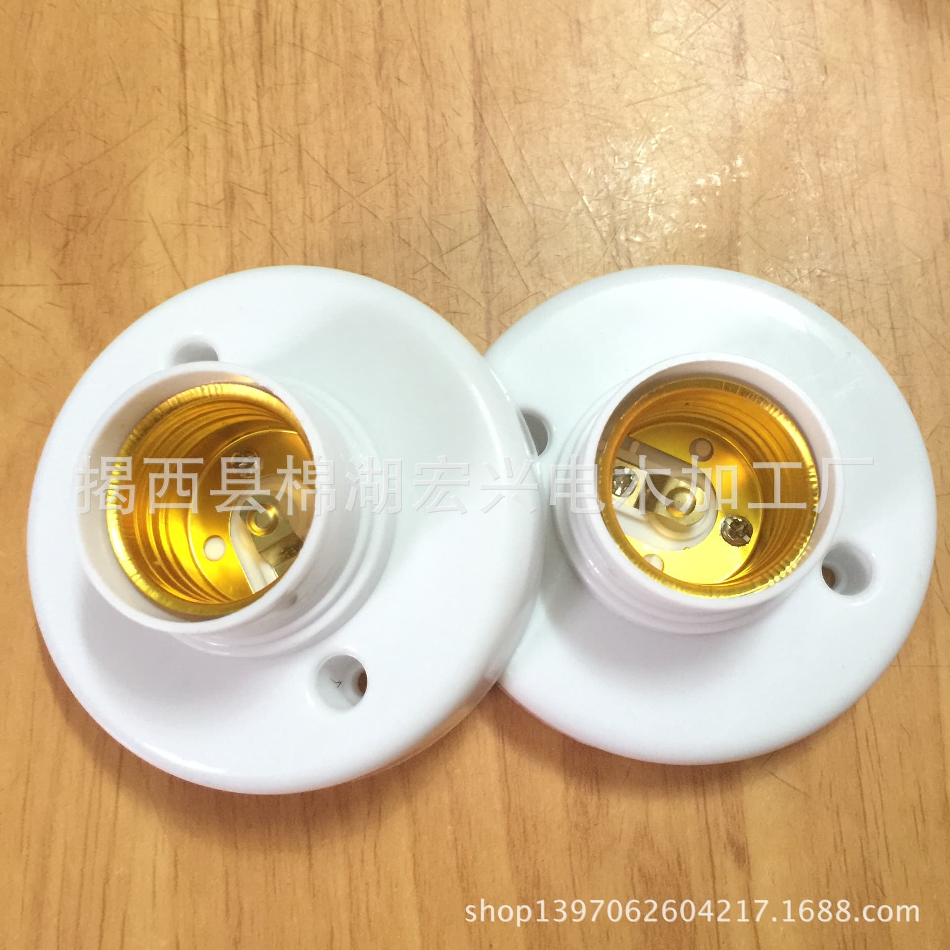 Mianhu direct factory supply, surface-mounted round E27 screw-type plastic lamp holder socket