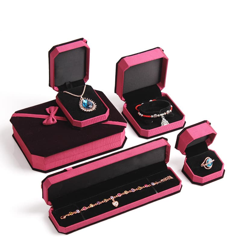 High-end suede jewelry packaging box, necklace box, bracelet box, pendant box, ring box, creative promotion