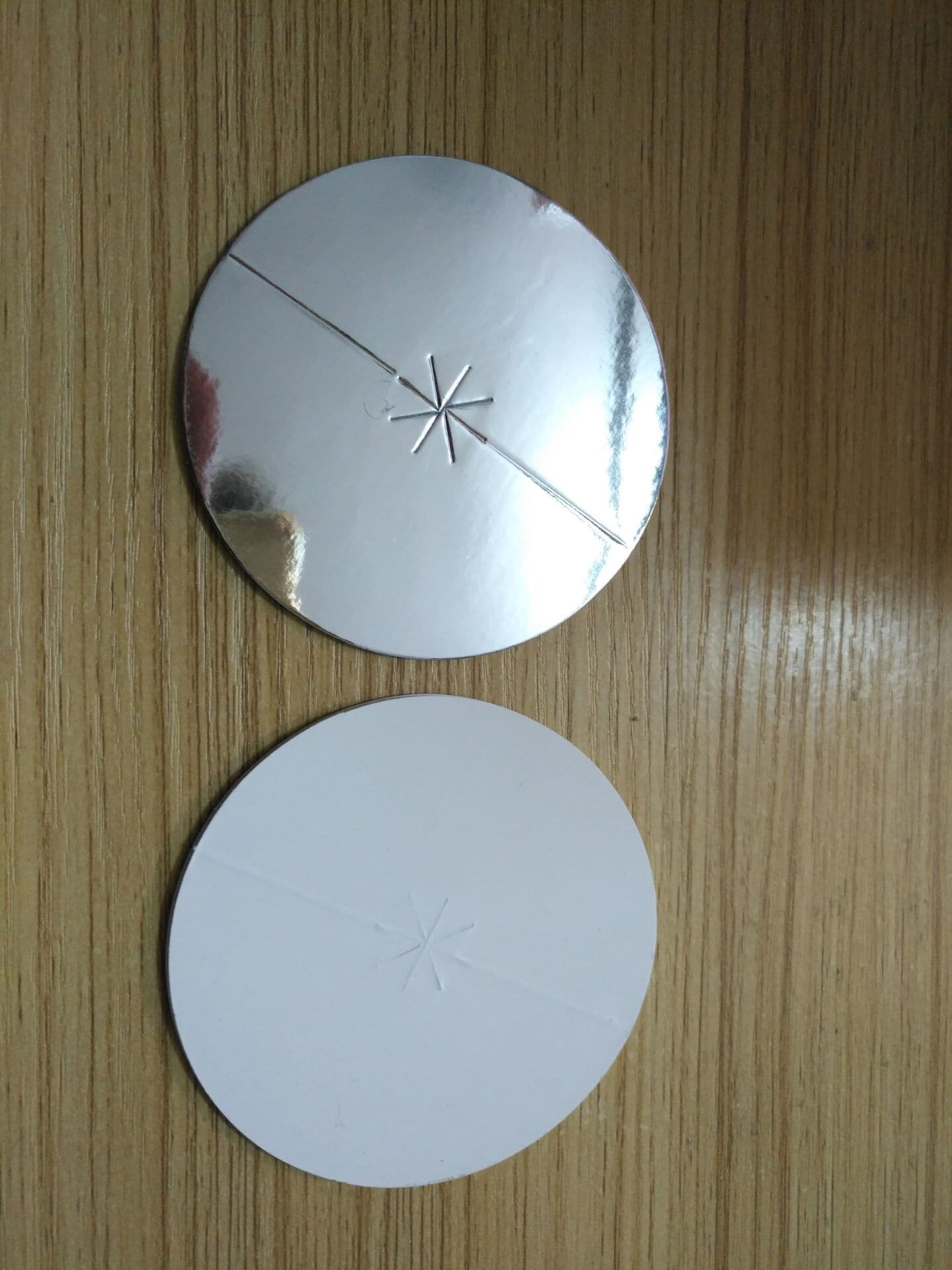Aromatherapy ear candle gaskets, protective bowl for ear candles, flame-retardant tray, bulk pricing available.