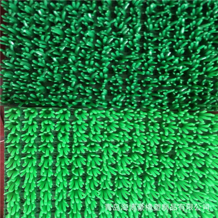 New material PE lawn mat, green grass protection mat, washable gold rush grass, flame retardant gold rush grass, lawn