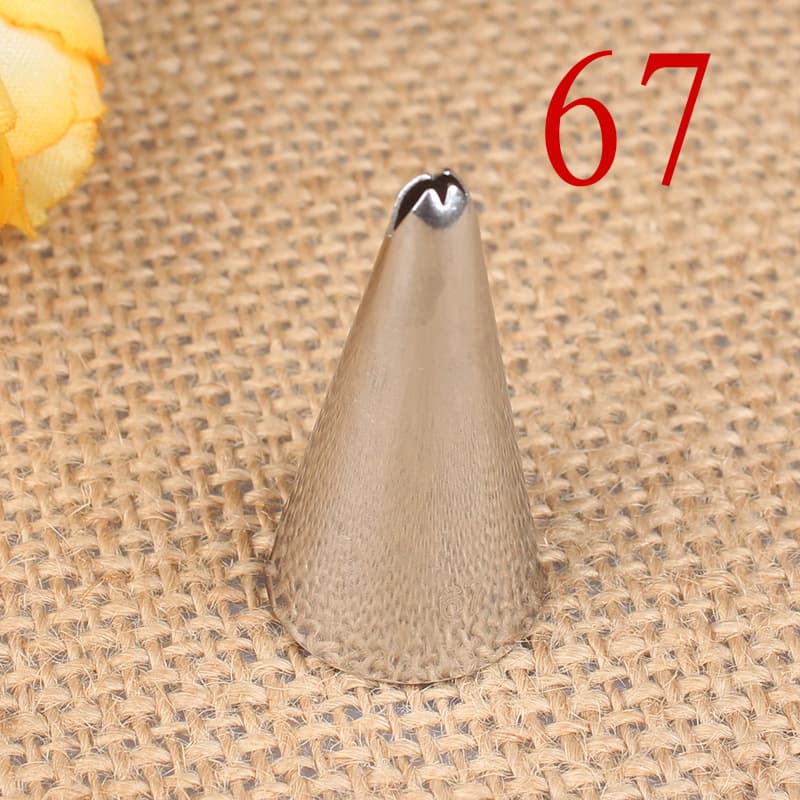 67# Small Leaf Piping Nozzle 304 Stainless Steel Icing Tip Baking DIY Cake Tool Small Size