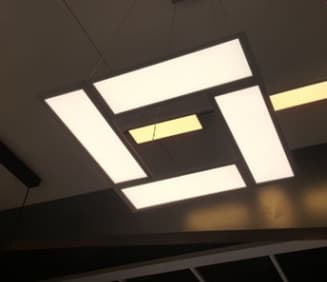 OLED lights, OLED light source beads, modular, connectable, movable, rotatable, high-end home OLED lighting.