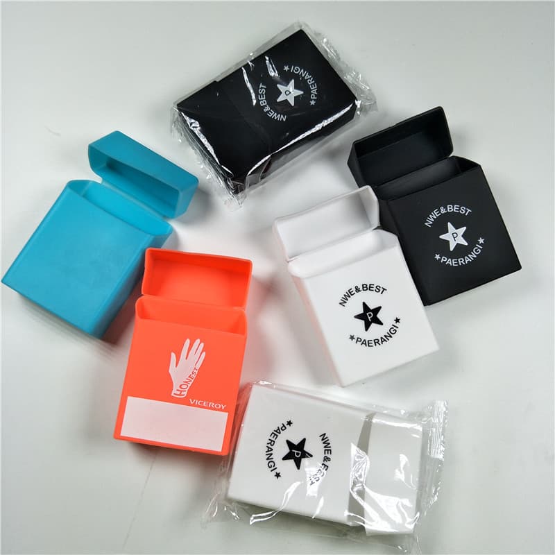 Creative Silicone Cigarette Case Silicone Cigarette Sleeve Lighter Cigarette Case Protective Cover Universal Cigarette Case Factory Wholesale