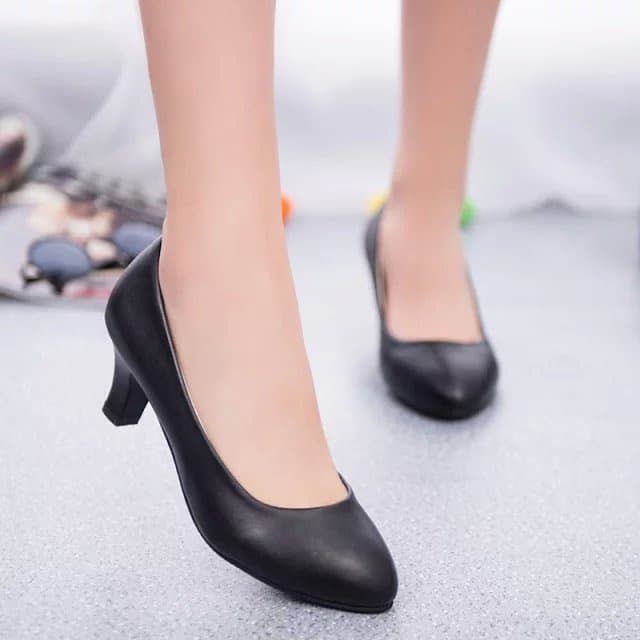 New Black Shallow Mouth Women's High Heel Work Shoes Round Toe Single Shoes Women's Shoes Export Large Size