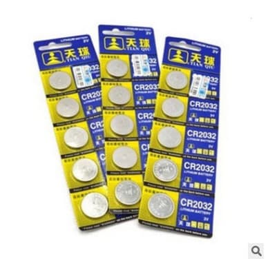 CR2032 button cell battery, 3V lithium battery for computer motherboards, battery for electronic scales and dictionaries.
