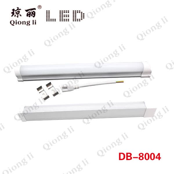 Deba Manufacturer, Qiongli Truck/Trailer LED Indoor Lights, Roof Lights, Cargo Lights, High-Brightness Fluorescent Tubes