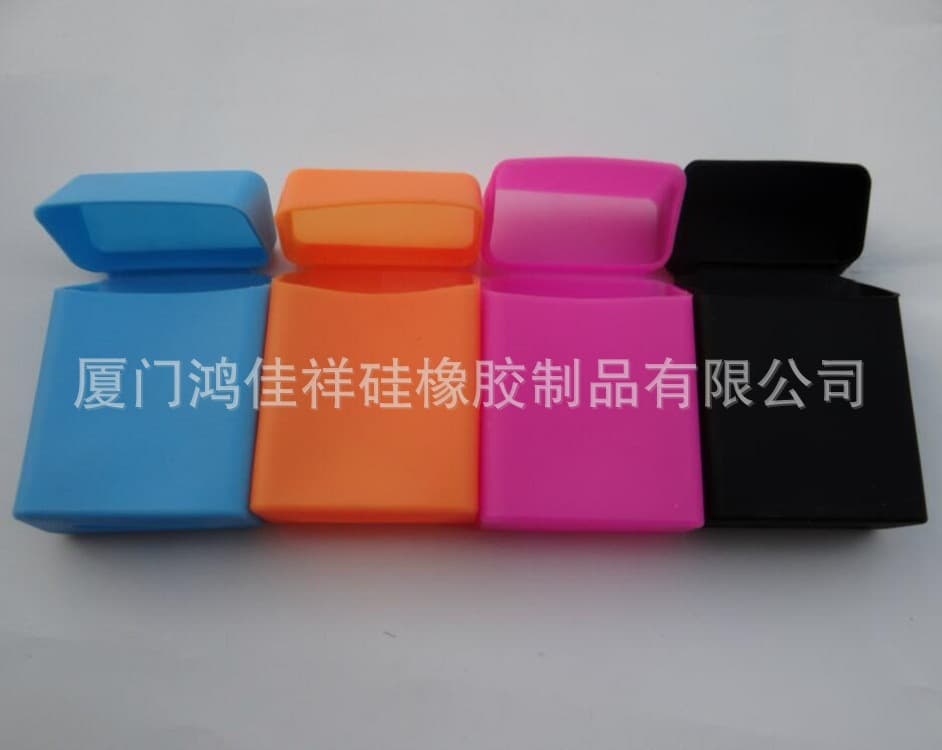 Manufacturers Silicone Cigarette Case Cover Fashion High-Grade Smooth Feel Cigarette Case Cover Can Be Made Logo