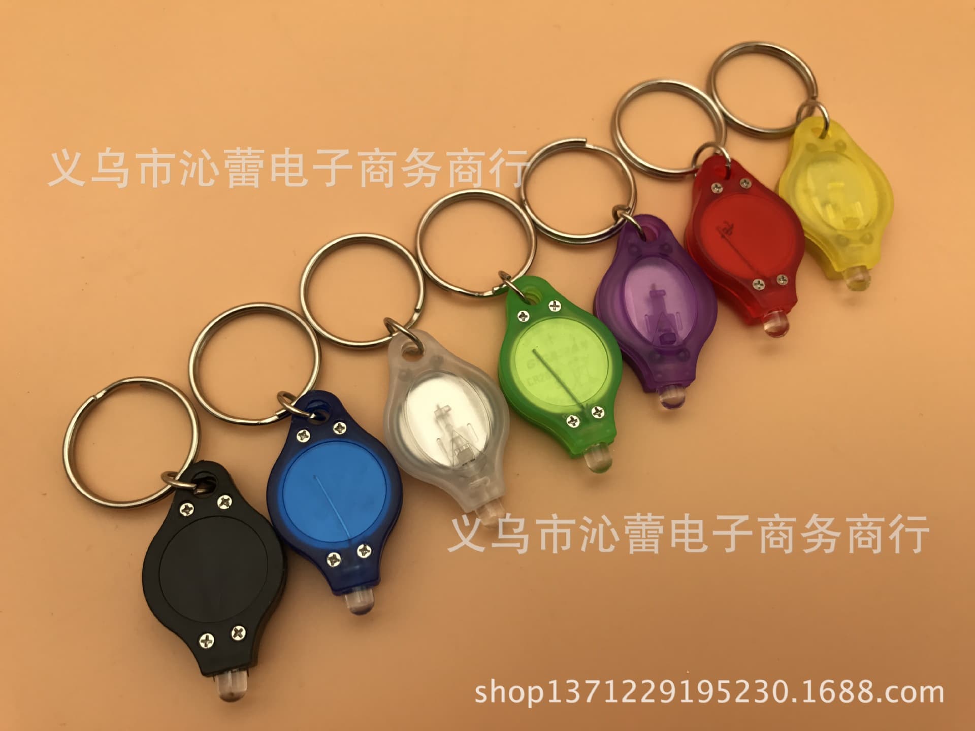 LED Keychain Light Promotional Gifts Event Giveaways Plastic Keychain Light Freebies