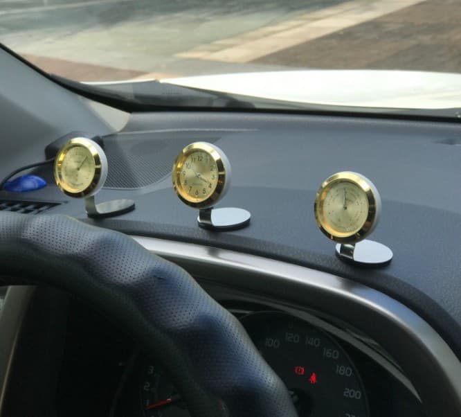 Car Aroma Clock Perfume Car Interior Decoration Premium Car Clock Temperature Humidity Meter Car Electronic Clock