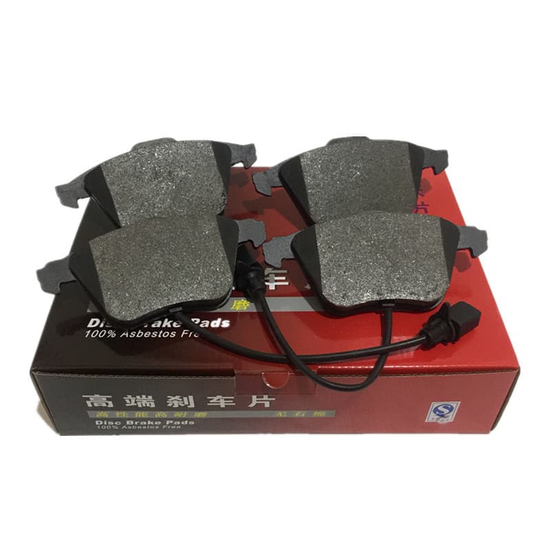 Suitable for Audi A6L Sagitar A83.2 New Passat Audi A6 A4 Phaeton 3.0 ceramic brake front brake pad