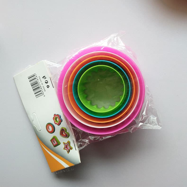 Baking Tools Cookie Molds Plastic Cookie Cutters Children's Round Cookie Cutter Set Multi-Piece