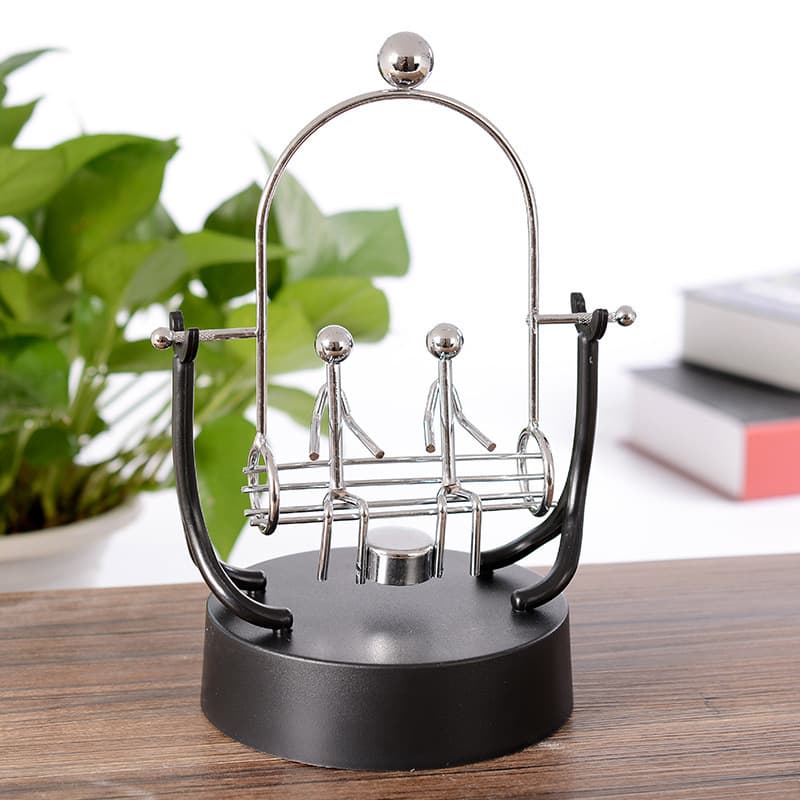 Couple's Living Room Swing Perpetual Motion Pendulum - Desktop Iron Art Electromagnetic Swinger Birthday Gift