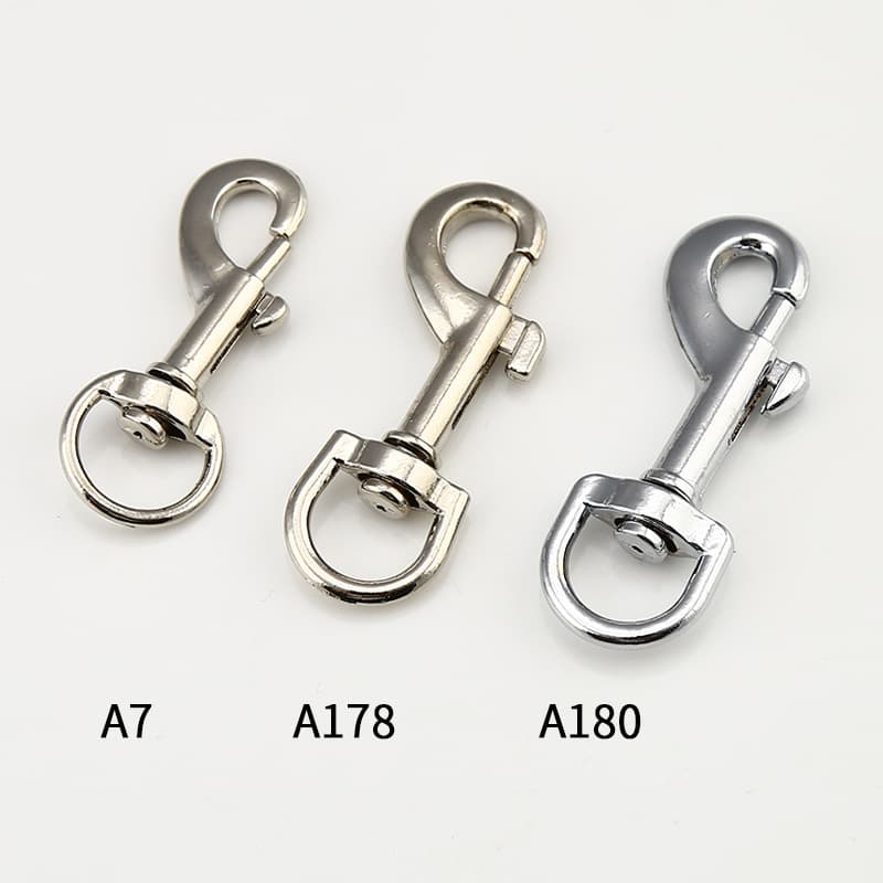 Factory Wholesale Zinc Alloy Carabiner, Pet Supplies, Keychain, Hiking Accessories