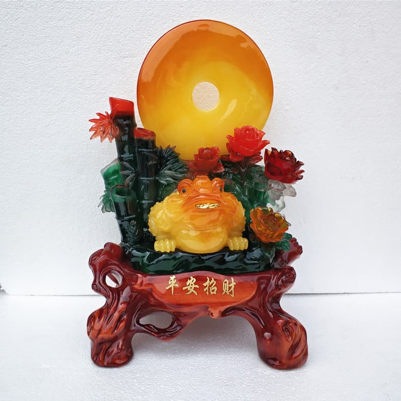 Peace and wealth, golden toad, high safety buckle, resin handicraft ornaments, imitation jade opening decoration gifts