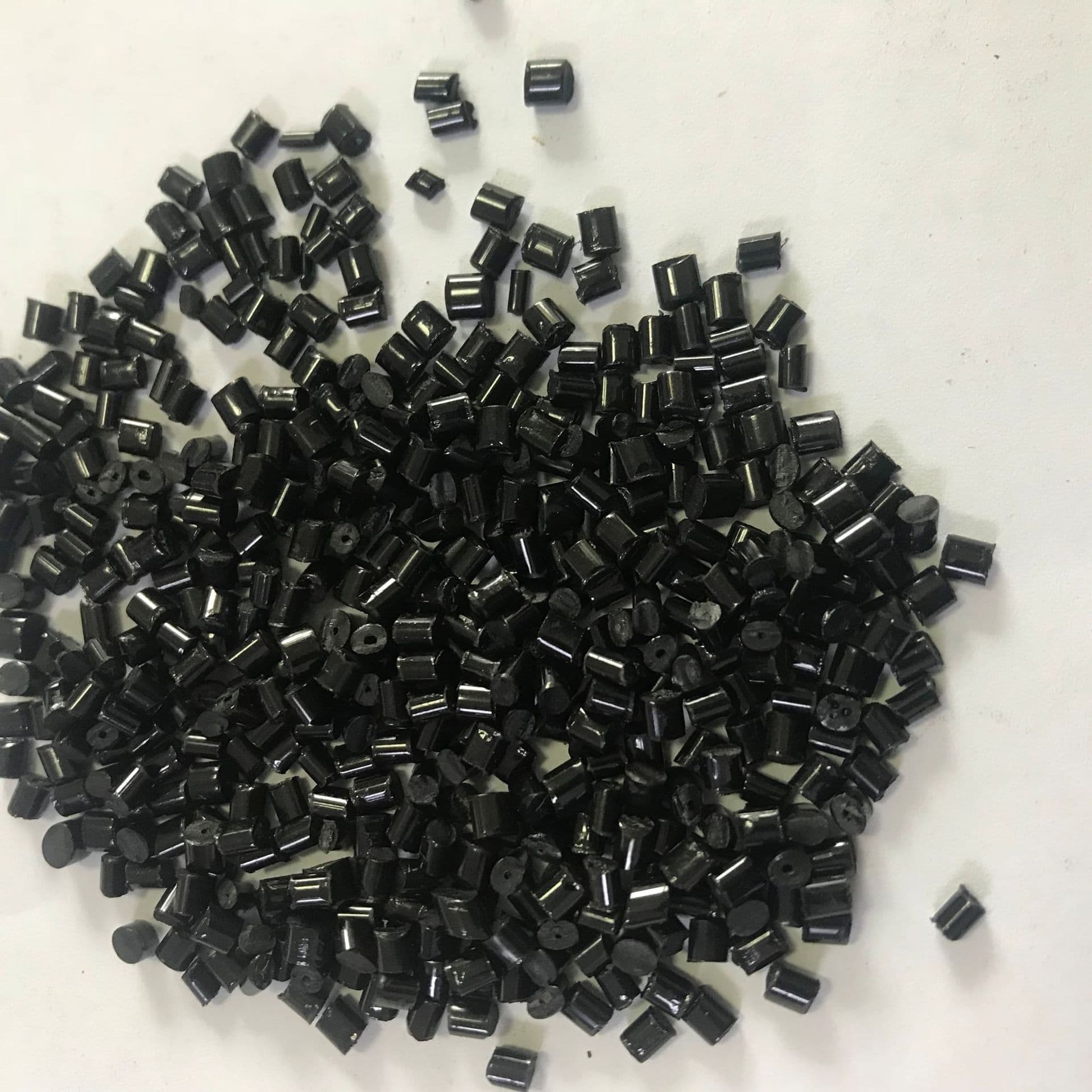 Supply of PPO reinforced black pellets with impact strength around 10.