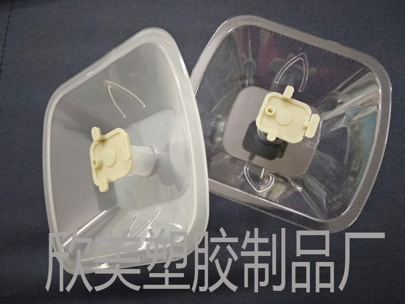 European-style range hood oil cup, square oil bowl, transparent plastic oil drip tray, wholesale kitchen range hood accessories.
